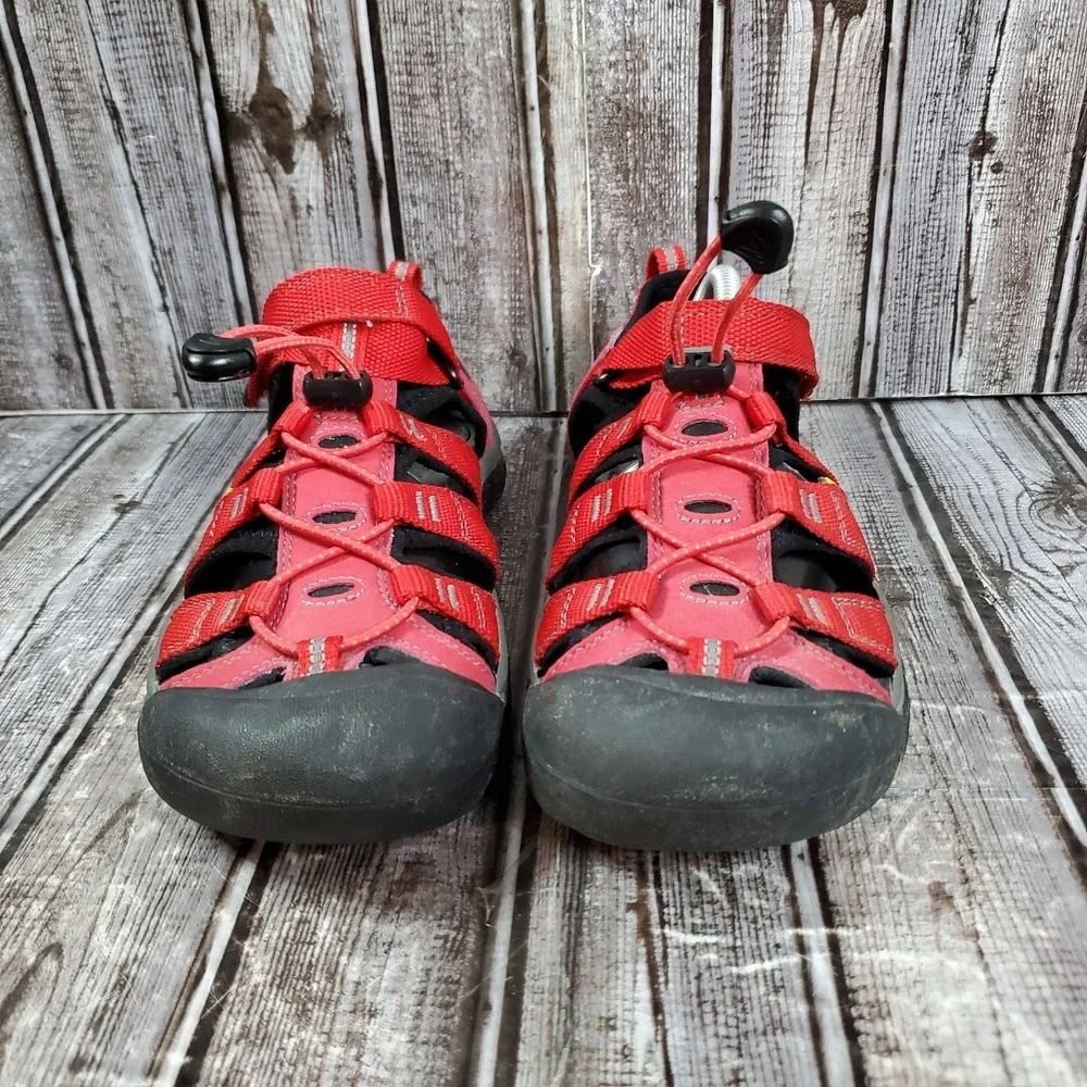 Keen Youth Newport H2 Waterproof Sandals Red Hiking Outdoor Trail Size 5